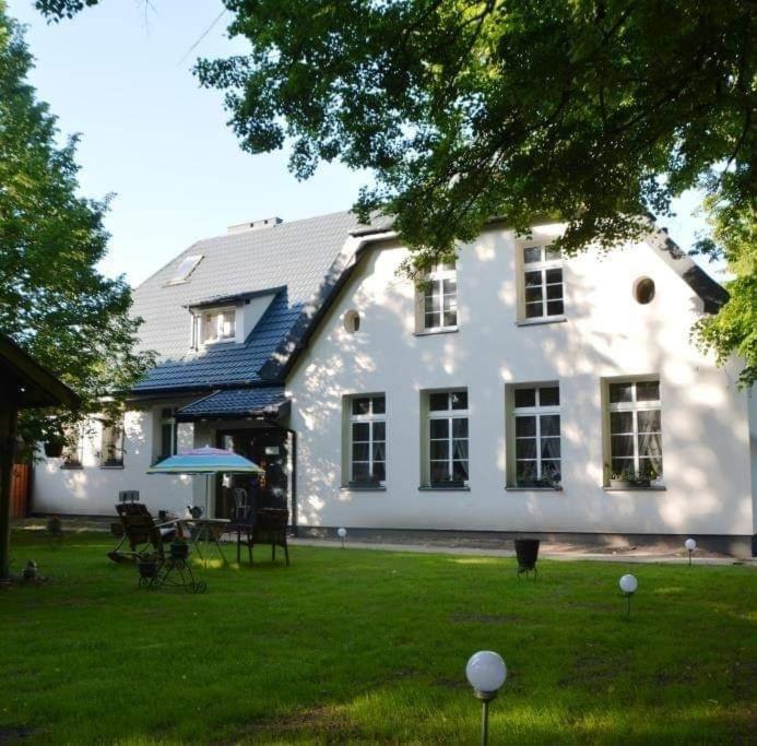 Gospodarstwo Agroturystyczne Dworek Andrzejowka Gardzien Kültér fotó